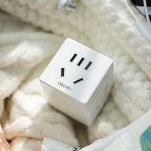 得力33634轉(zhuǎn)換器_3組_彩盒裝(白)(只)